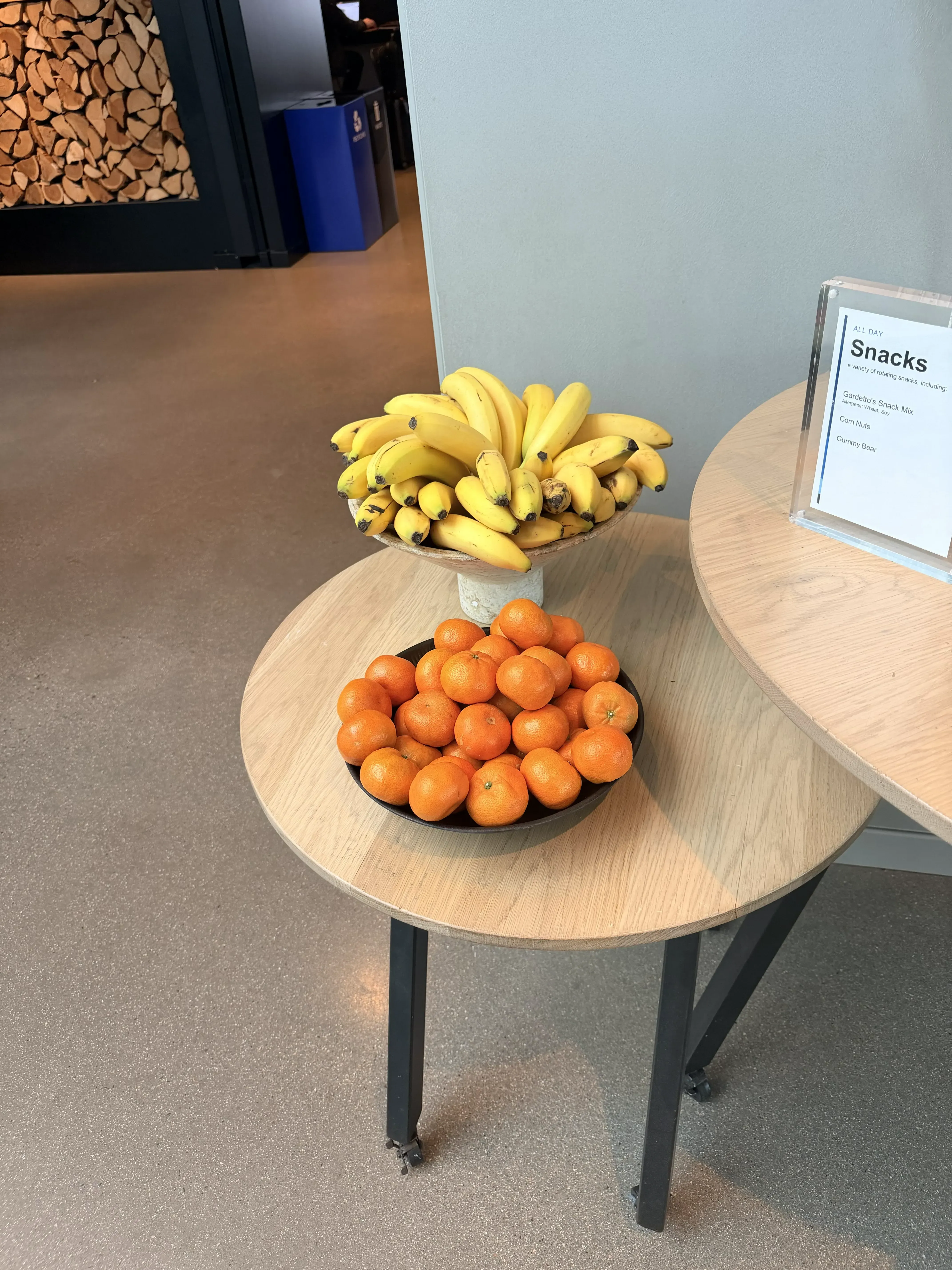 Bananas and clementines